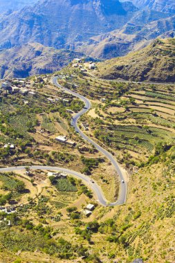 Dağ flamalar ve terasların yemen güzel görünüm