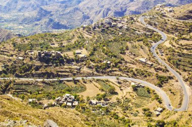 Dağ flamalar ve terasların yemen güzel görünüm