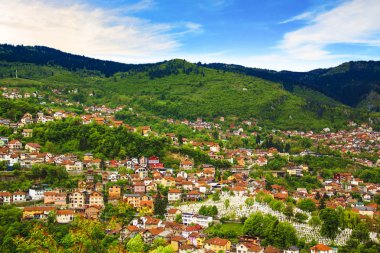 Güneşli bir şehir Saraybosna, Bosna-Hersek, güzel görüntüsü