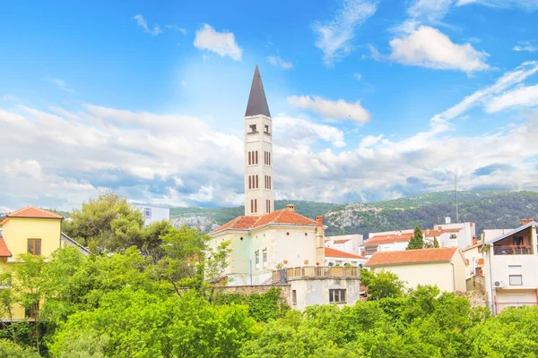 Bela vista da cidade de Mostar, Bósnia e Herzegovina — Fotografia de Stock