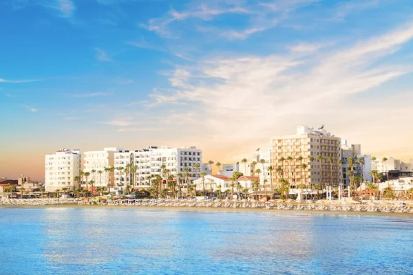 Vacker Utsikt Över Huvudgatan Larnaca Och Phinikoudes Beach Cypern — Stockfoto