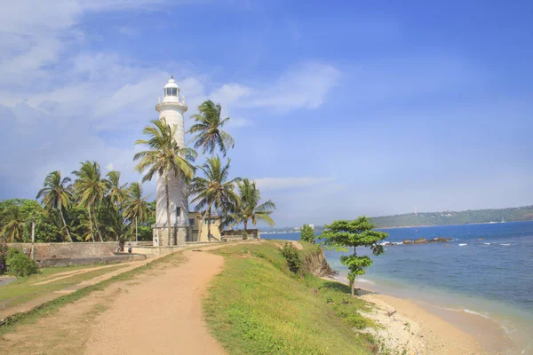 Ünlü deniz feneri Fort Galle, Sri Lanka, güneşli bir günde güzel manzara