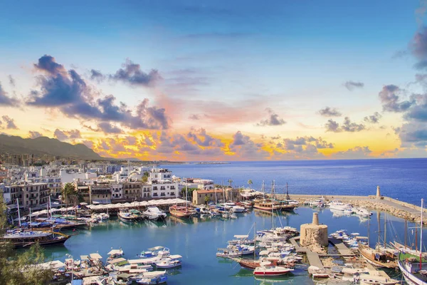 Hermosa Vista Bahía Kyrenia Kyrenia Girne Norte Chipre — Foto de Stock