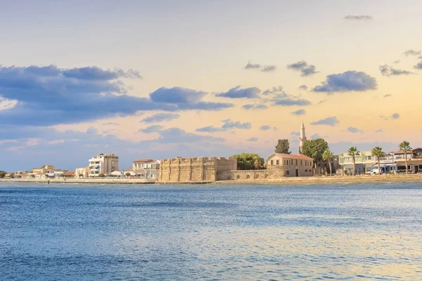 Güzel Bir Kale Larnaka Kıbrıs Adası Manzarası — Stok fotoğraf