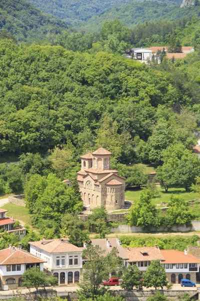 Hermosa Vista Antigua Fortaleza Tsarevets Las Montañas Veliko Tirnovo Bulgaria — Foto de Stock