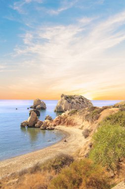 Kıbrıs Afrodit'in doğum yeri güzel manzarasına. Petra tu Romiou, Aphrodite taş