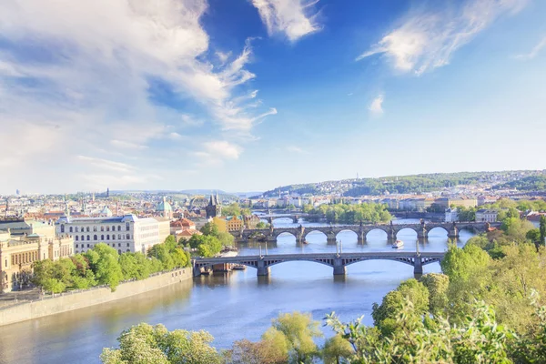 Vacker Utsikt Över Karlsbron Gamla Stan Och Old Town Tower — Stockfoto