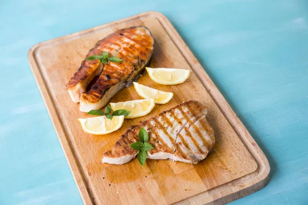 ton balığı ve somon