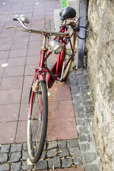 Bicicletas em uma rua — Fotografia de Stock