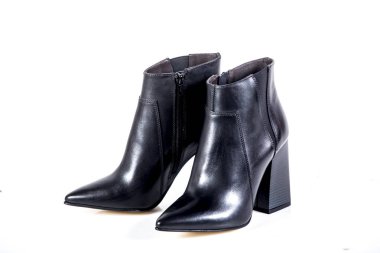 kadın siyah ayakkabı