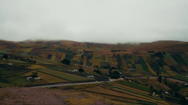 Berg, tid varv. Bergen i Ecuador. 4k — Stockvideo