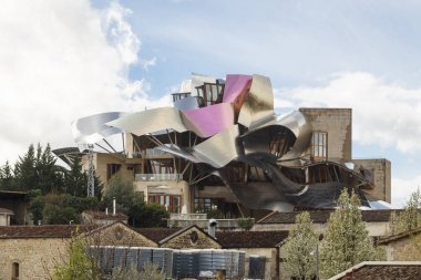 Marques de Riscal şarap imalathaneleri inşası