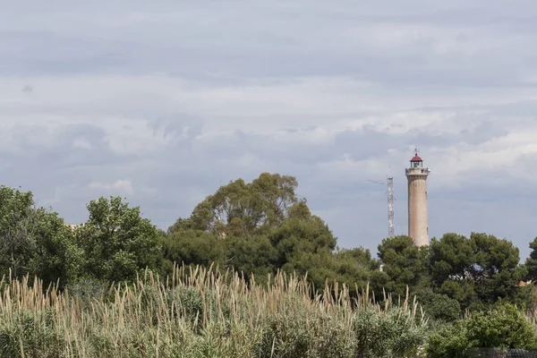 Canet de Berenguer lighthouse from Puerto de Sagunto, Valencia, — Stockfoto