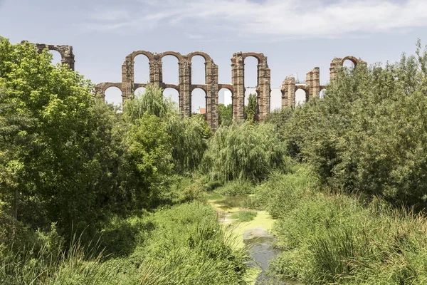 Acueducto de los milagros, Merida, Espanha — Fotografia de Stock