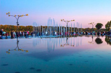 Kıyı çeşmesi, Ukrayna, Dnipro şehri, Dnipropetrovsk