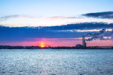 Gündoğumu, Dinyeper 'de şafak, Dinyeper şehri, Dnepropetrovsk, Ukrayna