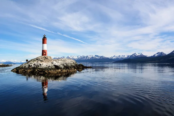 Beagle kanalı yakınındaki Ushuaia içinde deniz feneri Les eclaireurs