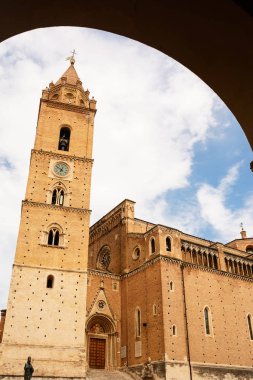 Chieti (İtalya katedral)