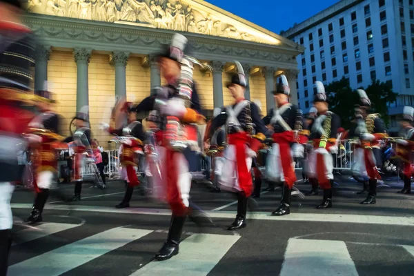 Fanfare in costumes parading in front of the Cathedral of Buenos — Stock Photo, Image