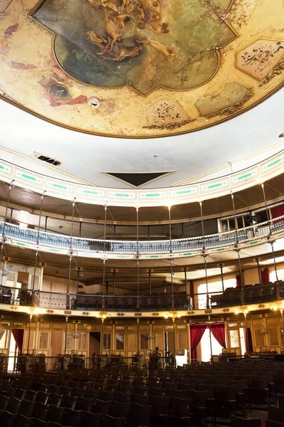 Interior do teatro Ciefuegos sem ninguém — Fotografia de Stock