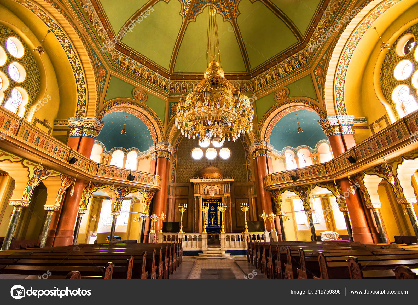 Fotos de Sinagoga, Imagens de Sinagoga sem royalties