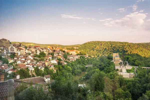 Panorama řeky Yantra ve Veliko Tarnovo (Bulharsko) — Stock fotografie