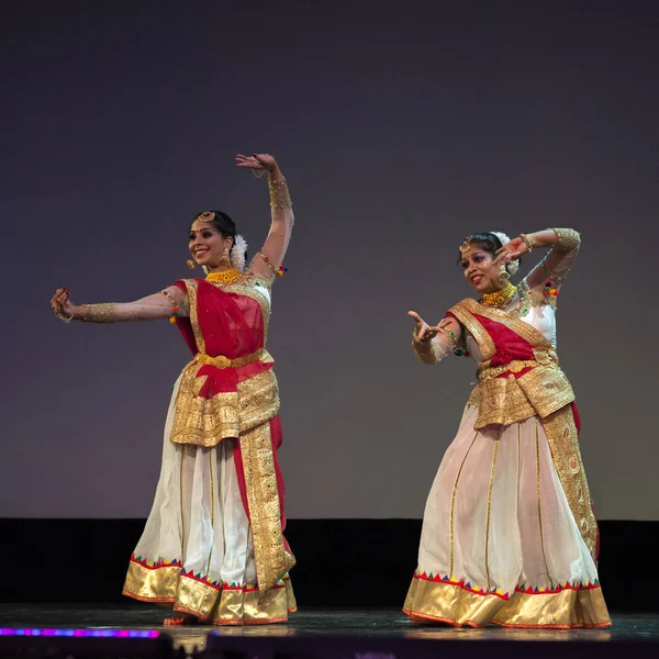 Durga puja performansı