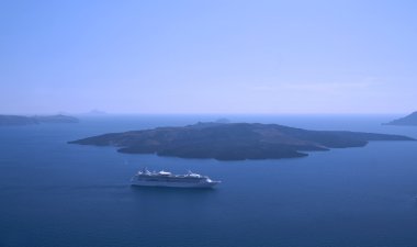 Yolcu gemisi, Fira, Santorini..