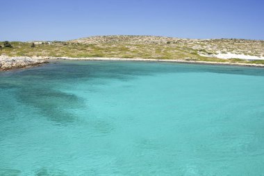 Lipsi Island, Yunanistan - şaşırtıcı sular bir plaj Lipsi Island, Oniki Ada, Yunanistan