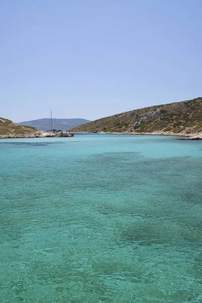 Lipsi Island, Yunanistan - şaşırtıcı sular bir plaj Lipsi Island, Oniki Ada, Yunanistan