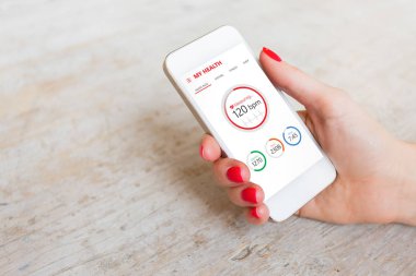 Sağlık app smartphone cep telefonu ile