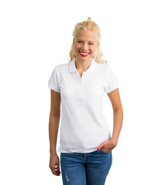 Beyaz polo gömlek mockup