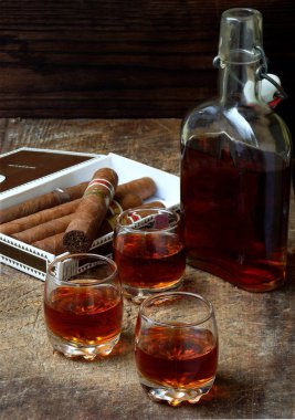 kaliteli puro ve konyak