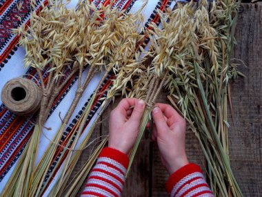 Spikelets yulaf - Noel, sembolik ve tören demeti Ukraynaca, Hıristiyanlıkla refah ev ve aile Didukh yapım.