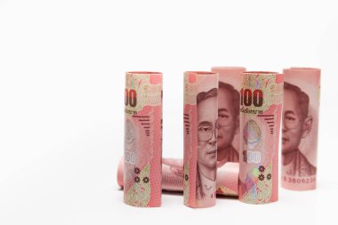 Tay banknot para. Tay banknotlar alır. Beyaz arka plan üzerinde izole.