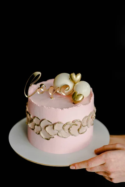 Nagi Tort Urodzinowy Walentynki Rustykalny Tort Domowej Roboty Śmietaną Deser — Zdjęcie stockowe