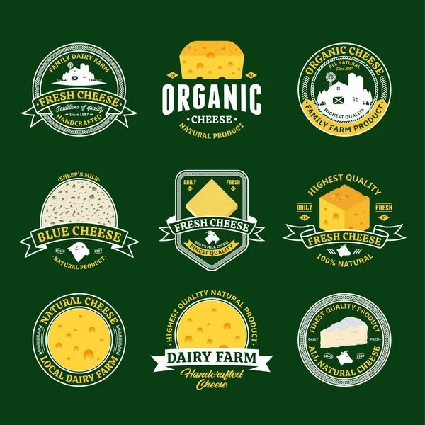 Conjunto Modelos Logotipo Vintage Queijo Isolado Fundo Verde Ícones Queijo —  Vetores de Stock