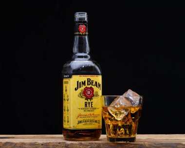 Minsk, Beyaz Rusya - 6 Aralık 2016: Şişe Jack Daniels'ın. 
