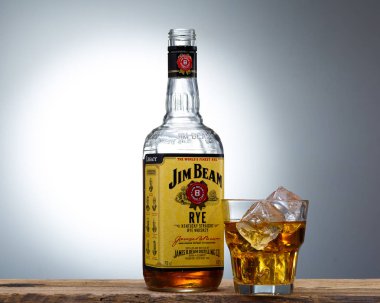 Minsk, Beyaz Rusya - 6 Aralık 2016: Şişe Jack Daniels'ın. 