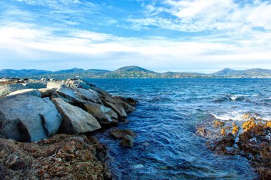 San-Tropez-Ocak, 01, 2018: Saint Tropez Beach'te.