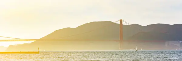 Zona della baia di San Francisco con Golden Gate bridge — Foto Stock