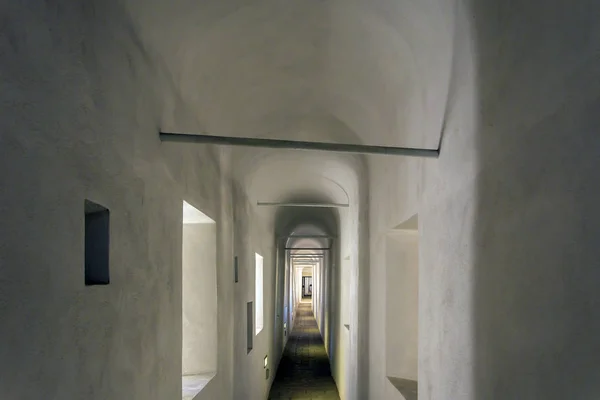 Wnętrze Passetto między sain Bazyliki Piotra i zamek — Zdjęcie stockowe
