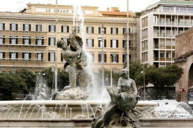 Piazza della repubblica Naiads Çeşmesi detay