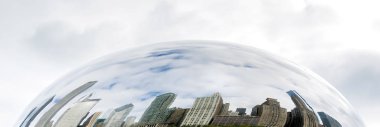 Chicago binalar bulut kapıdaki yansıyan