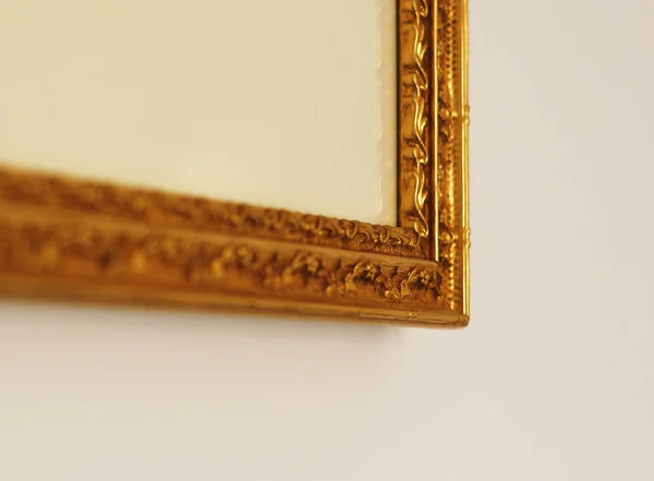 Hoek van een gouden frame — Stockfoto