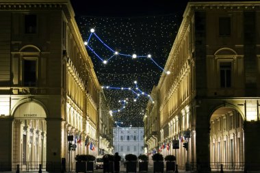 Noel Torino takımyıldızları ve astronomi ile onları ışıklar