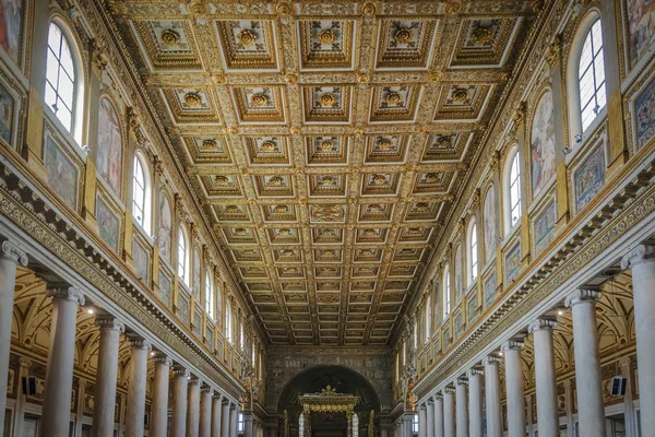 Interior da Basílica de Santa Maria Maior em Roma — Fotografia de Stock