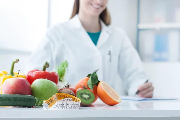 Ernährung und Gewichtsverlust — Stockfoto