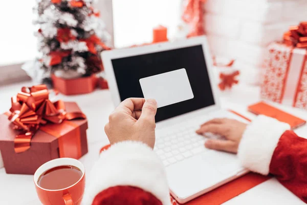 Weihnachtsmann mit Visitenkarte — Stockfoto