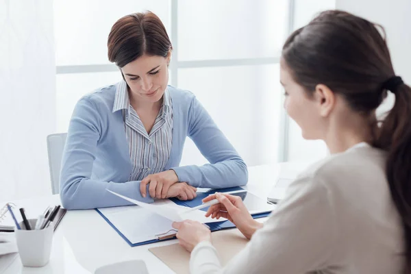 Geschäftstreffen im Büro — Stockfoto